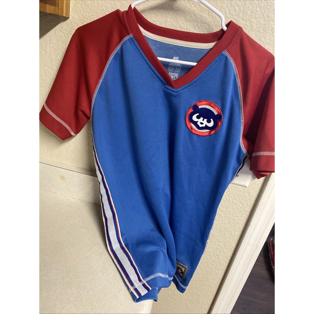 Chicago Cubs Retro Nike Cooperstown Collection Jersey Size Large (12-14)Women’s